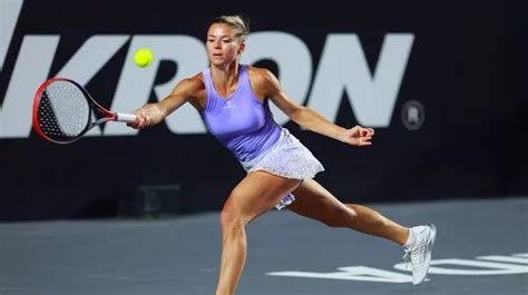 camila giorgi wimbledon|Tennis star who ‘quit to become lingerie model drops update。